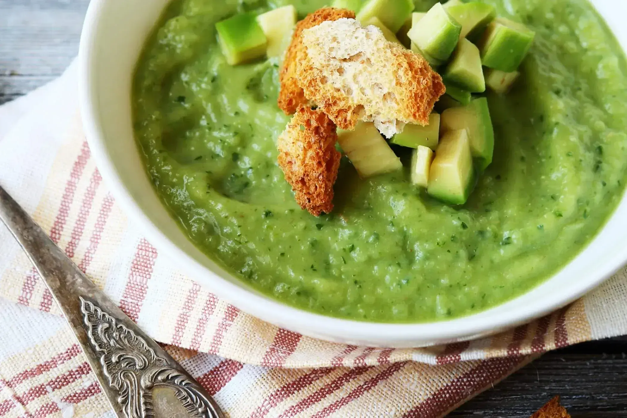 Avocado soupimage